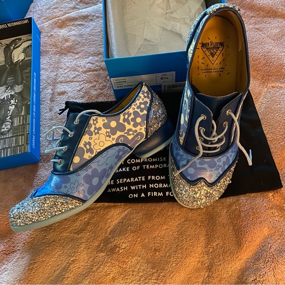 Fluevog Day Limited Edition “Martha” with dust bag and box - Picture 4 of 10